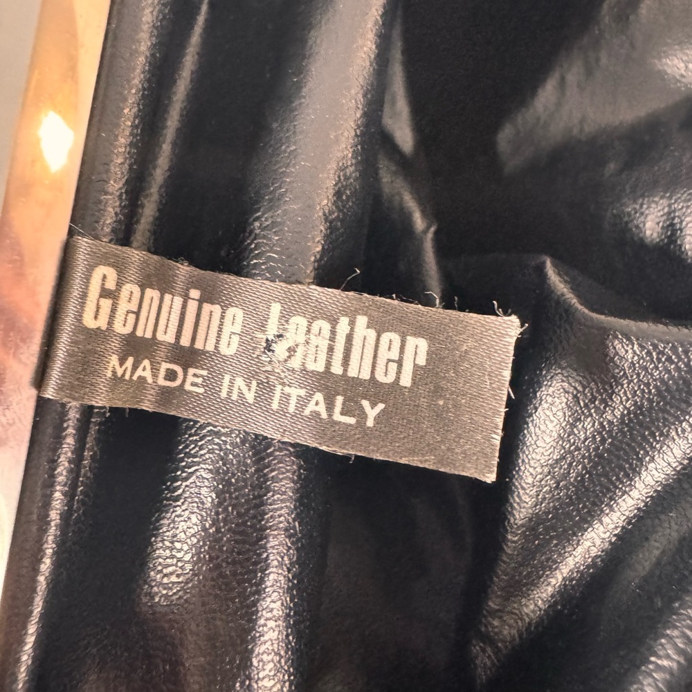 Vintage Large Italian Leather Clutch - Picture 5 of 10